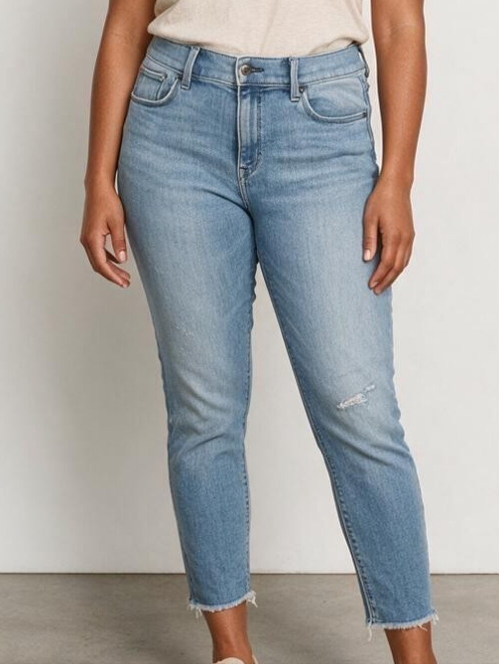 Express Light Wash High-Rise Cropped Jeans